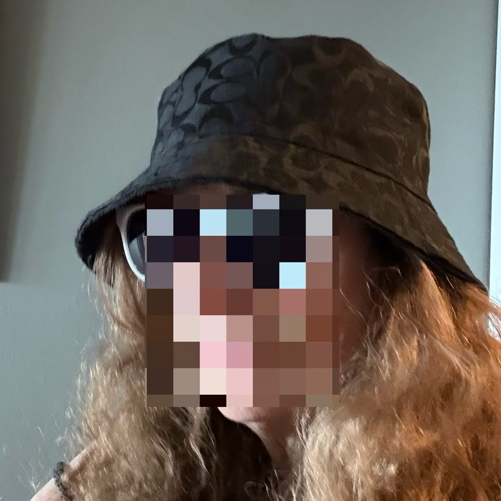 Stylish Coach Black Bucket Hat